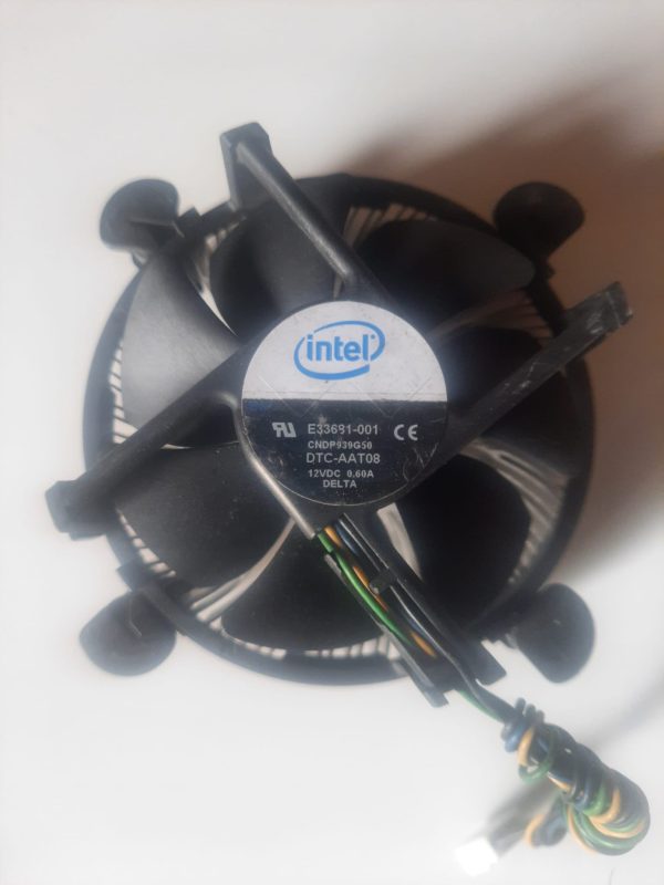 Intel E33681-001 Socket 775 işlemci fanı